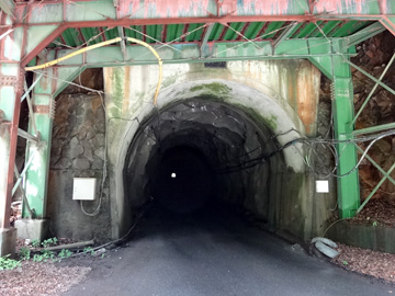 雁掛トンネル