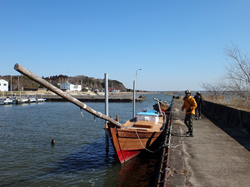 志戸崎漁港の帆引き舟
