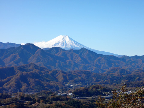 要害山から富士山を望む