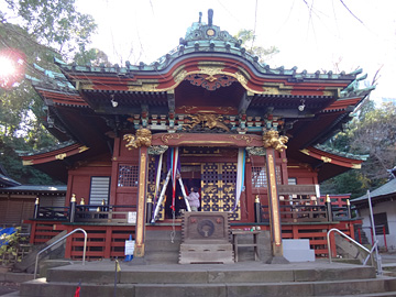王子稲荷神社拝殿