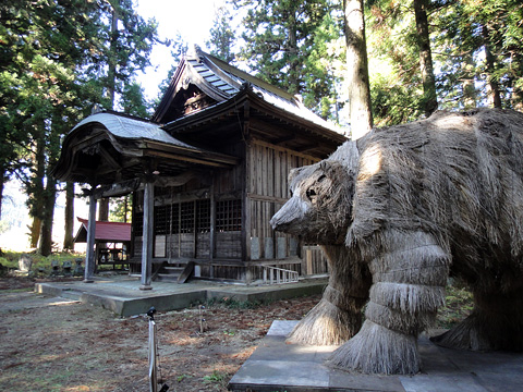 熊野神社と『わらくま』