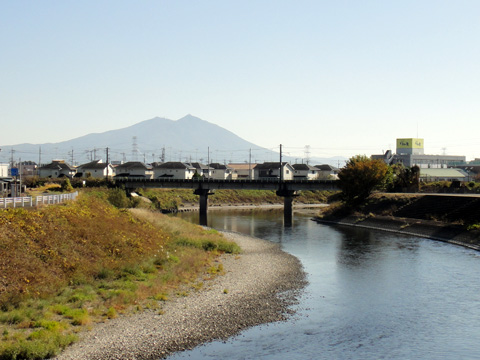 五行川と筑波山