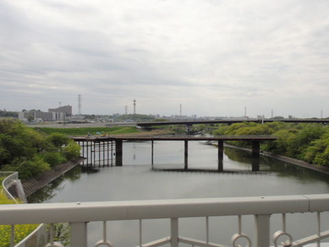 朝霞水門から見た新河岸川