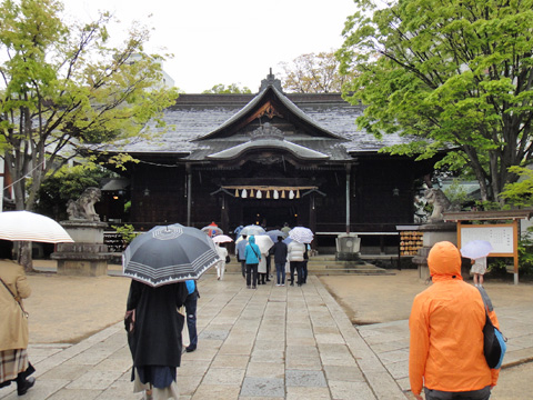 四柱神社拝殿