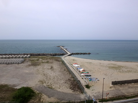日和山展望台より日本海を見る