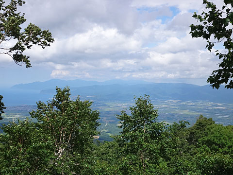 田んぼと日本海の景色