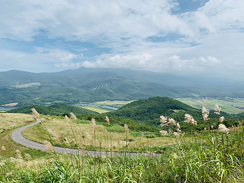 蘭越町を見渡す