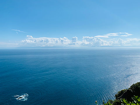 地球岬からの空と海