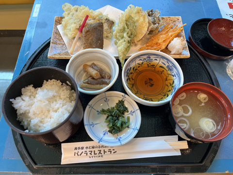 清流定食