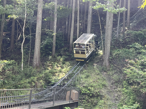 小林家住宅モノレール