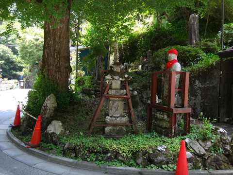 藤原のお地蔵様