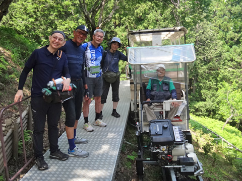 モノレール前方