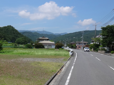 越生の西の山々