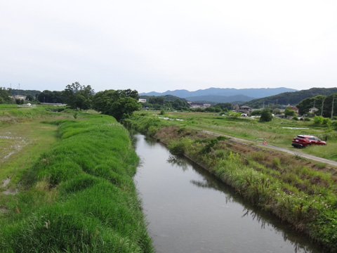 都幾川と越生あたりの山