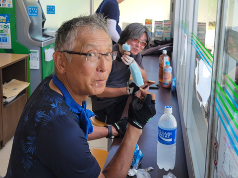 ガリガリ君休憩