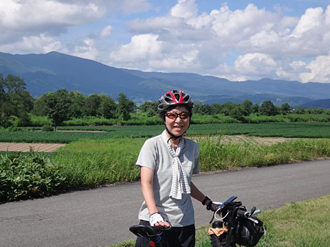 満足げなサリーナ