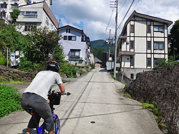 最後の坂を上る