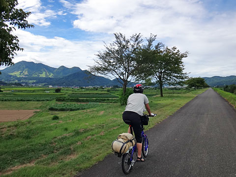 CRを走るサリーナ