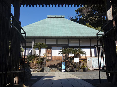玉泉寺の本堂