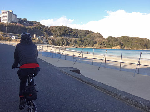 外浦海水浴場に到着