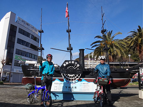 下田駅のサスケハナ号