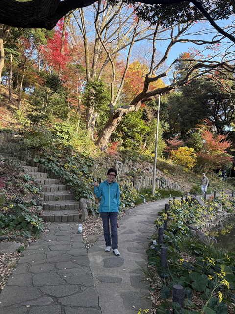 紅葉とサリーナ