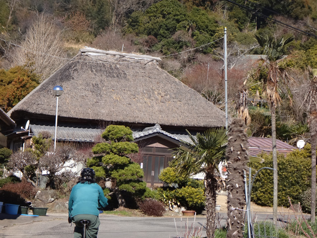 上佐久間の茅葺民家