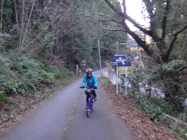 酪農の里付近のR410と林道嶺岡中央２号線