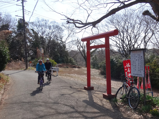 秦野福寿弁財天社の鳥居