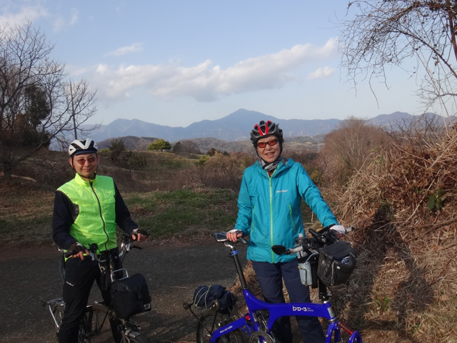 尾根道から見る大山