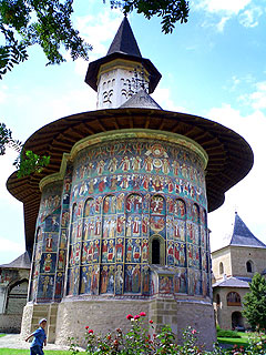 スチェヴィツァ修道院の外観