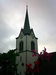 鐘が納まる教会の塔