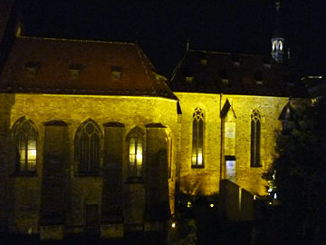 聖アネシュカ修道院の夜