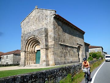 ポンテ・ダ・バルカの古い教会