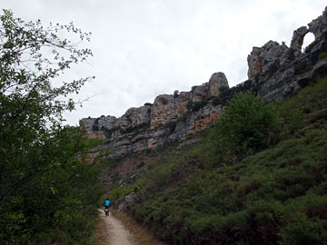奇岩の壁