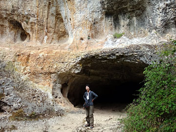 水の洞窟入口