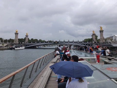 セーヌから見たアレクサンドル3世橋