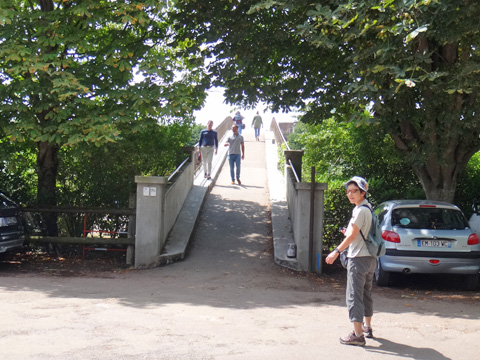 旧市街へのアプローチ橋