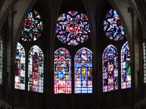 アプスのステンドグラス