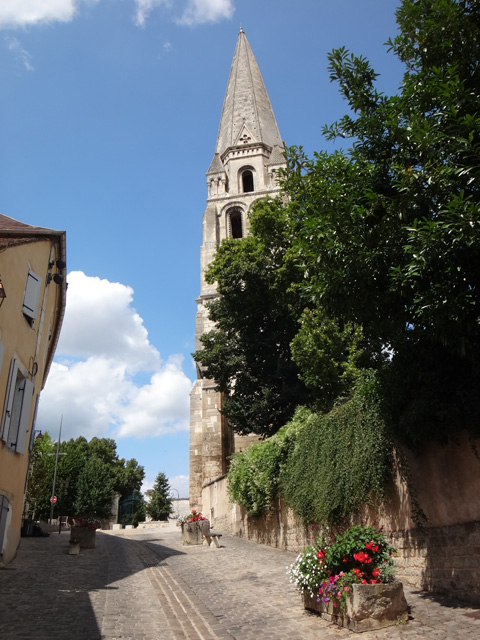 サン・ジェルマン修道院の鐘楼