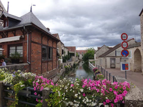 小さいスラン川