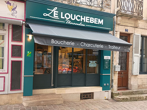 マルシェ通りの肉屋さん