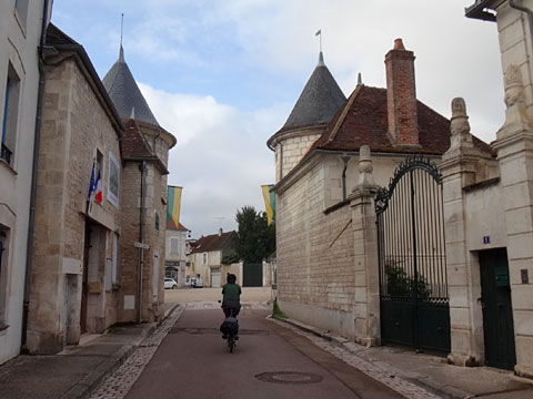 ノエル門を通過