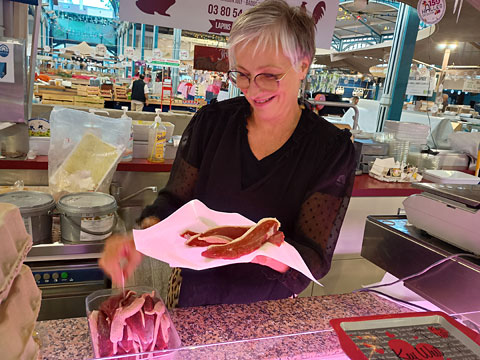 アヒル肉を買う