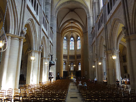 大聖堂の内部