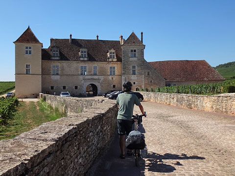 シャトー・デュ・クロ・ド・ヴージョ