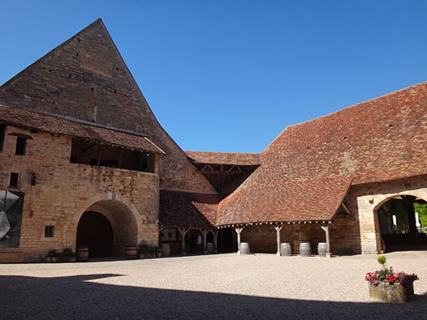 シャトー内の中庭