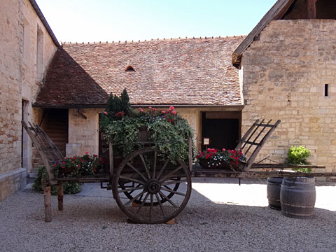 15世紀の建物の中庭