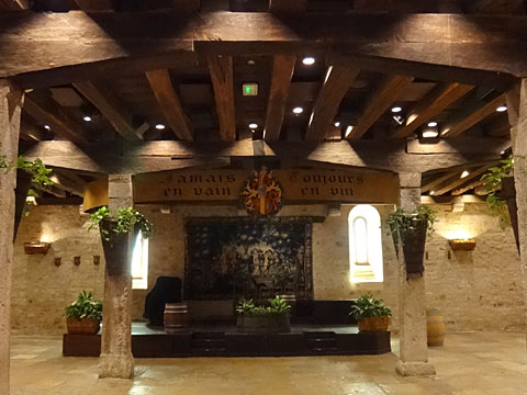 ワインの貯蔵庫