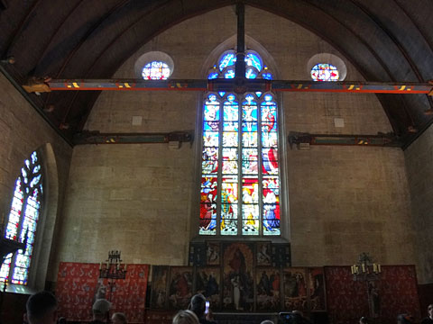 病室の奥の礼拝堂